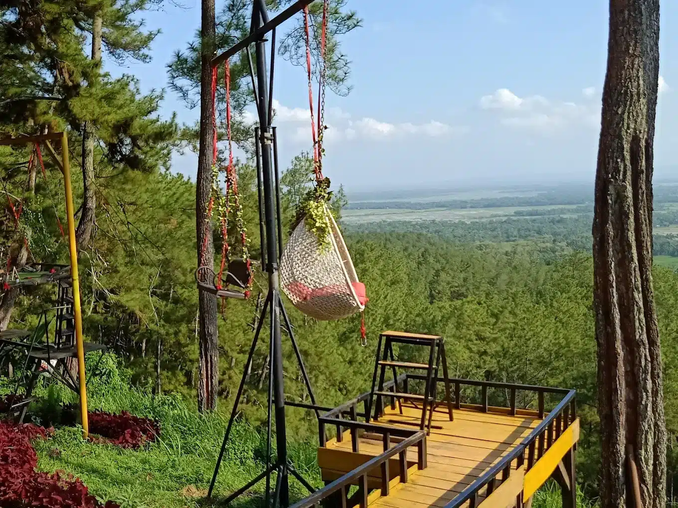 Secrets of Cilacap's Tranquil Nature: Multazam's Spiritual Journey